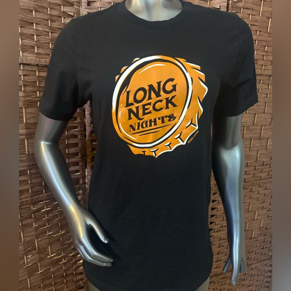 Rodeo Hippie Woman’s Medium T-shirt 100% Cotton Made USA Long Neck Night Beer - Picture 1 of 10